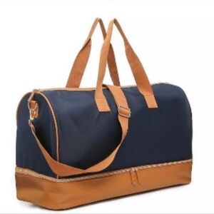 DSW Woman’s Weekender Blue and Tan Travel Bags with Shoe Compartment